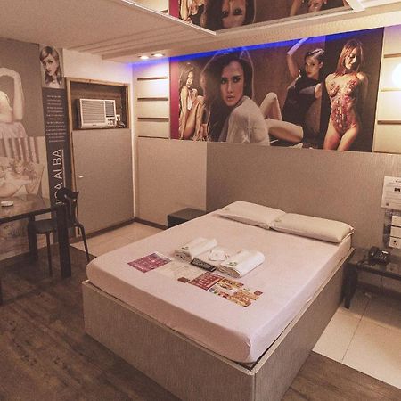 Town And Country Motel Vmapa Маніла Екстер'єр фото