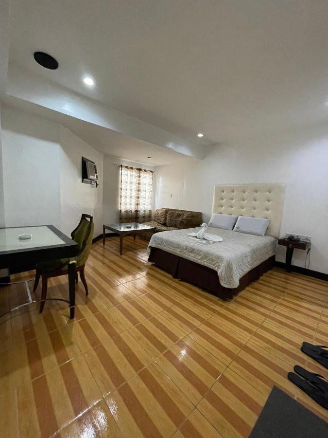 Town And Country Motel Vmapa Маніла Екстер'єр фото